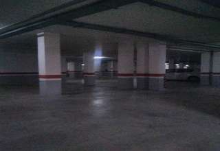Parkeringspladser til salg i Benicalap, Valencia. 